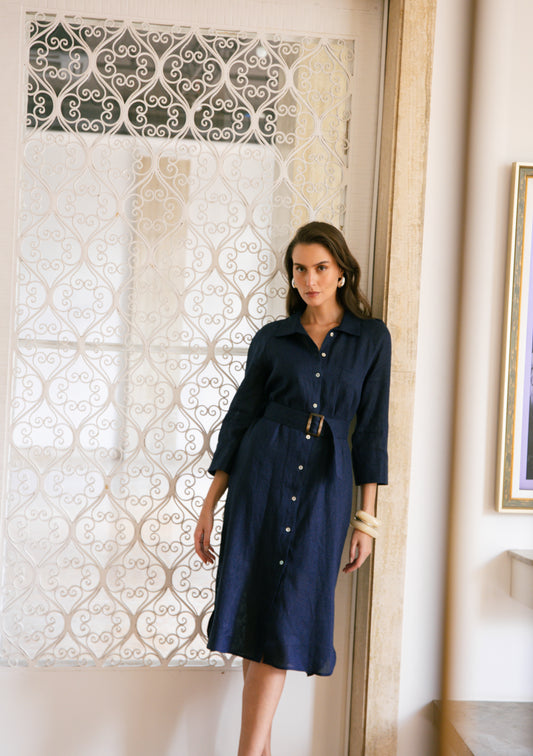 Vestido chemise midi em linho com faixa