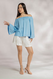 Blusa Ombro a Ombro Viscose Franzido Busto Fendas Laterais, Cor azul celeste