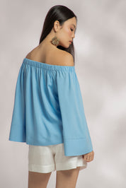 Blusa Ombro a Ombro Viscose Franzido Busto Fendas Laterais, Cor azul celeste