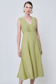 Vestido Midi Alfaiataria Aramodu - Pregas e Decote em V, cor verde