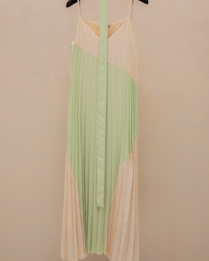 Vestido Midi Plissado Bicolor