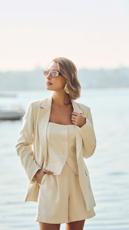 Blazer Alongado em Alfaiataria com Abotoamento Frontal